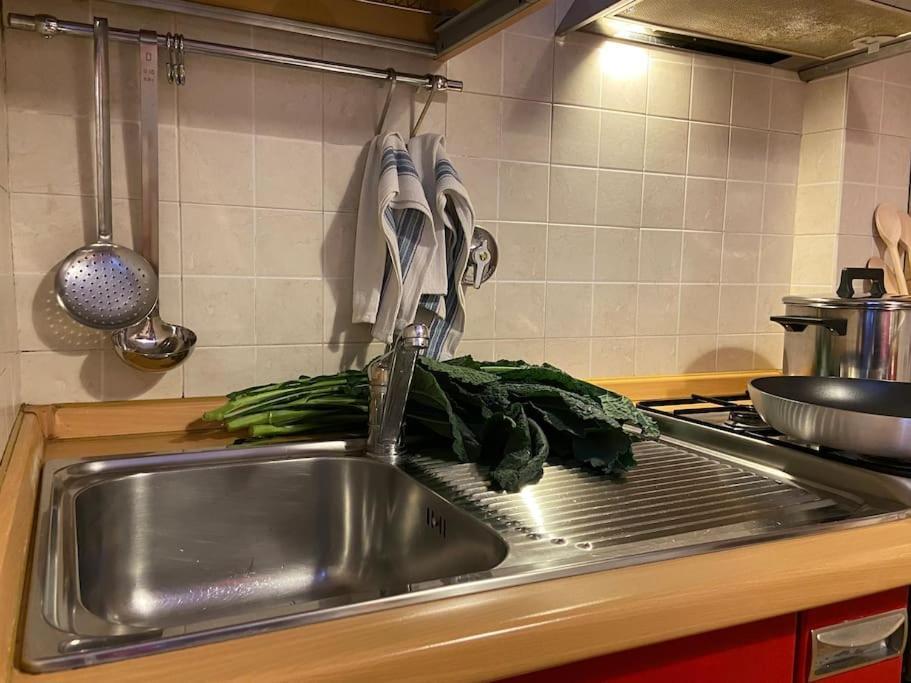 San Lorenzo Apartment In Red Florence Ngoại thất bức ảnh