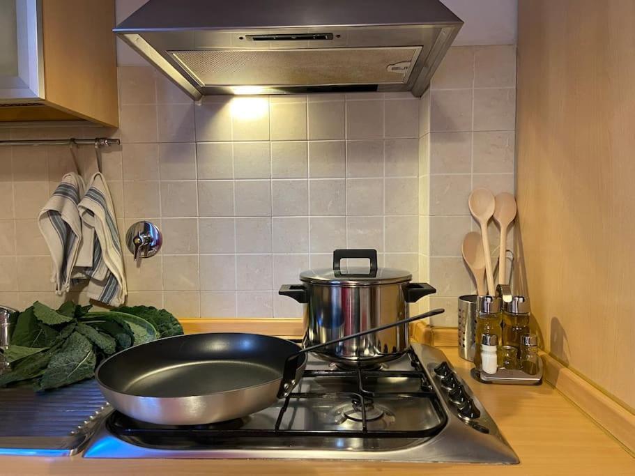 San Lorenzo Apartment In Red Florence Ngoại thất bức ảnh